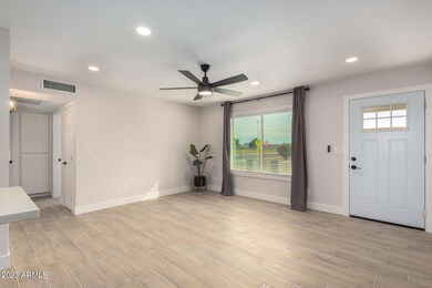 2762 E Michigan Ave, Phoenix, AZ 85032 - photo 7