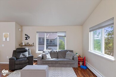 05-Living Room_ETL3193