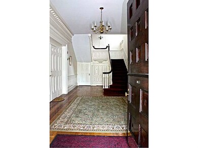 Entry. Common Grand Foyer