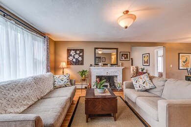 15 Black St, Warwick, RI 02888 - photo 2