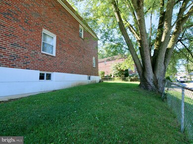 3918 Powell Rd, Brookhaven, PA 19015 - photo 5