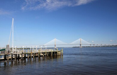 Laurens Place 2A_bridge view