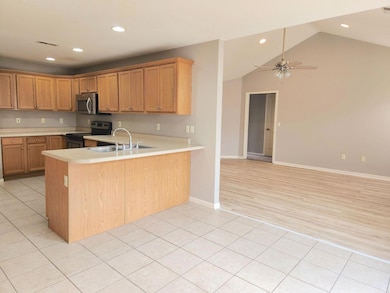 313 Bay Pointe Ln, Columbia, MO 65201 - photo 7