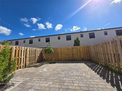 12884 SW 232nd Ln unit 12884, Princeton, FL 33032 - photo 3