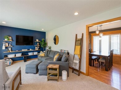 3841 Merced St, Des Moines, IA 50310 - photo 7