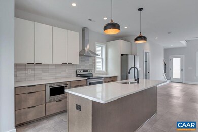 906 Forest St, Charlottesville, VA 22903 - photo 6