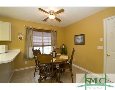 Kitchen. Breakfast Area