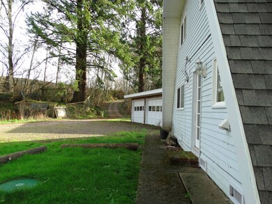 2555 Whiskey Creek Rd, Tillamook, OR 97141 - photo 4