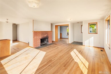 18828 Sound View Place, Edmonds, WA 98020 - photo 4