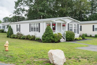 2 Honeysuckle Ln, Rockland, MA 02370 - photo 2