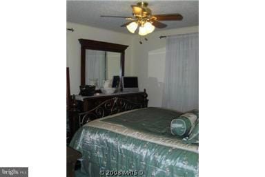 932 Barron Ave, Essex, MD 21221 - photo 5