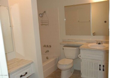 dahl home 015