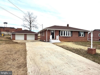 178 Bernice Ave, Martinsburg, WV 25405 - photo 2