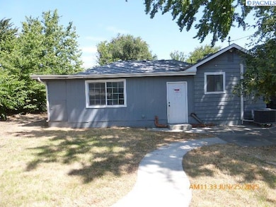2029 W 4th Ave, Kennewick, WA 99336 - photo 6