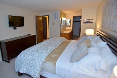 57055 Tennis Village unit 2, Sunriver, OR 97707 - photo 5