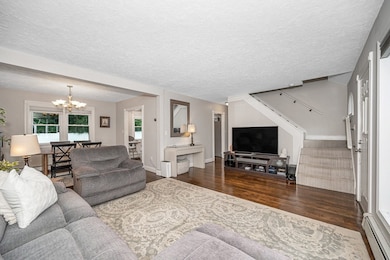 21 Sherwood Rd, Wilmington, MA 01887 - photo 7