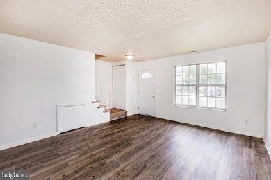 58 Chelmsford Ct, Middle River, MD 21220 - photo 3