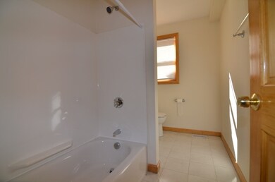 52 Grafton St unit 1, Quincy, MA 02169 - photo 5