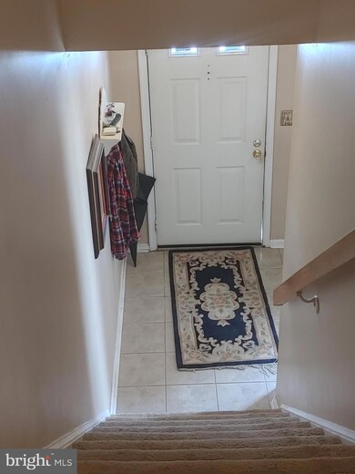 9421 Nicklaus Ln, Laurel, MD 20708 - photo 5