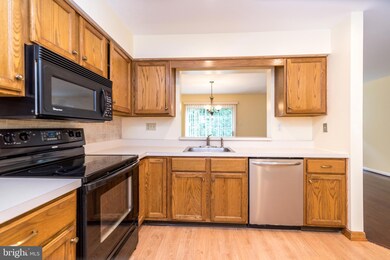 122 Blackfriars Cir unit 89, Doylestown, PA 18901 - photo 7