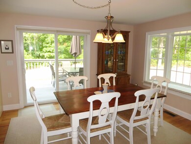 1 dining area