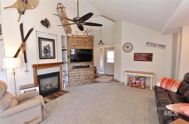 433 Fall Dr, Nampa, ID 83686 - photo 5