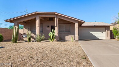 1402 E Malapai Dr, Phoenix, AZ 85020 - photo 2