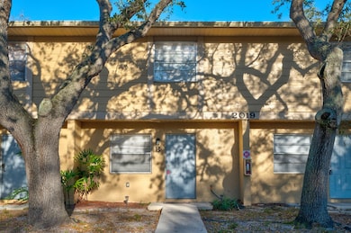 2019 Oleander Blvd unit B, Fort Pierce, FL 34950 - photo 2