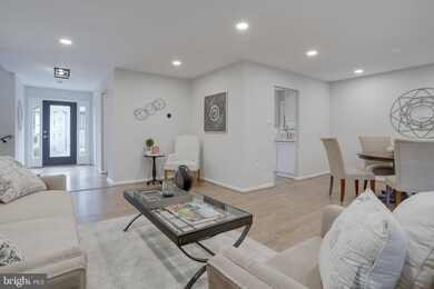 4826 King Solomon Dr, Annandale, VA 22003 - photo 7