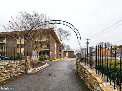 3926 Stone Gate Dr unit C, Suitland, MD 20746 - photo 7