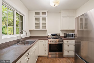 3778 Gunston Rd, Alexandria, VA 22302 - photo 3