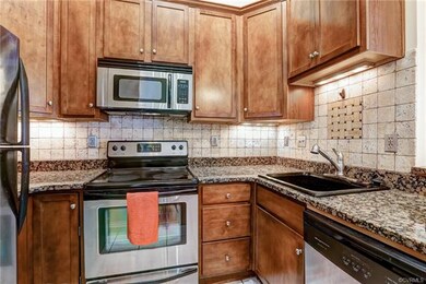 Look at this nicely upgraded Kitchen with Stainles