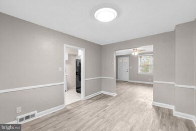 1733 Weston Ave, Parkville, MD 21234 - photo 6