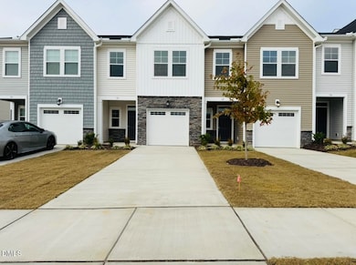 66 Florida St, Lillington, NC 27546 - photo 2