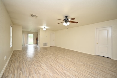 12518 Sterlingstone Dr, Houston, TX 77066 - photo 7