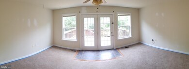 239 Scarboro Dr, Bunker Hill, WV 25413 - photo 4