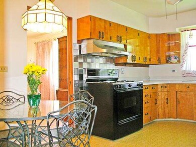 unlisted-address, Westchester, IL 60154 - photo 5