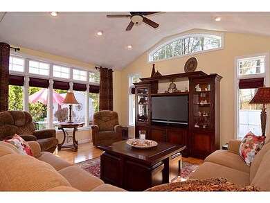 1 Yard St, Cranston, RI 02920 - photo 3