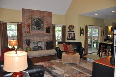 4411 Summer Creek Ln, Newburgh, IN 47630 - photo 4