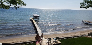 745 S Crescent Ave, Au Gres, MI 48703 - photo 4