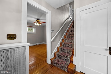 100 Clarendon Ave, Pikesville, MD 21208 - photo 2