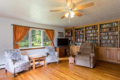 306 Division St, Great Barrington, MA 01230 - photo 6