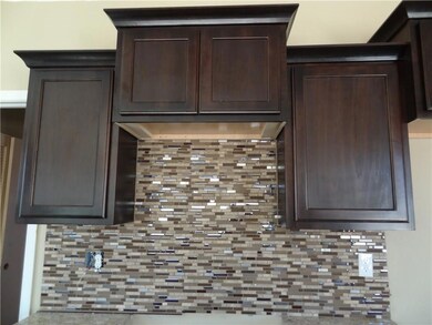 13515 Halifax St, Horizon City, TX 79928 - photo 5