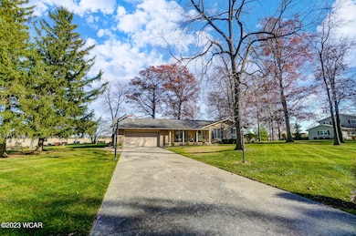 16348 Nottingham Dr, Wapakoneta, OH 45895 - photo 3