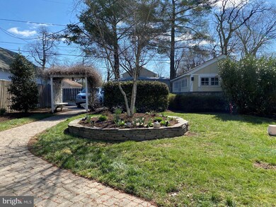 7814 Renshaw Rd, Pasadena, MD 21122 - photo 3