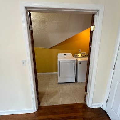 51 South St, Danbury, CT 06810 - photo 7