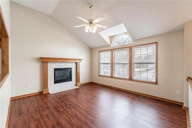 313 S Monroe St, Raymore, MO 64083 - photo 3