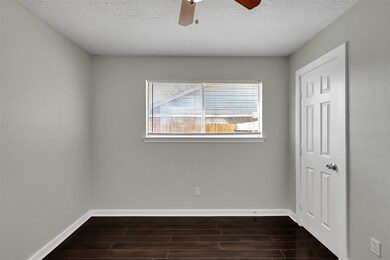 3631 Abinger Ln, Houston, TX 77088 - photo 6