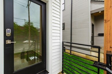 L 1407 N 4th St.131