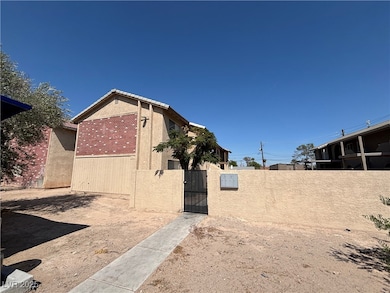 2205 N Jones Blvd unit 2, Las Vegas, NV 89108 - photo 2